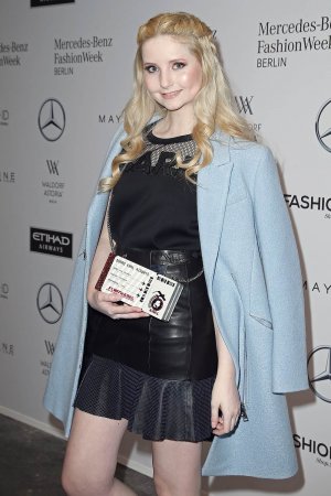 Anna Hiltrop attends the Leonie Mergen show