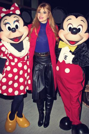 Bella Thorne attends Magnificent Mile Lights Festival