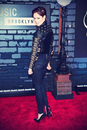 Coco Rocha attends attends The 2013 MTV Video Music Awards