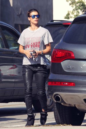 Elisabetta Canalis out for lunch at Urth Cafe