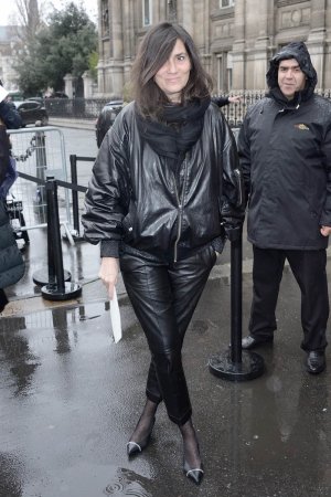 Emmanuelle Alt arriving at the Lanvin Show