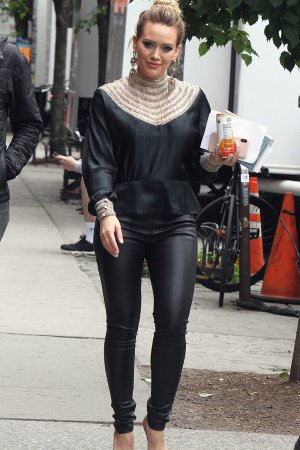 Hilary Duff on the set of ‘Younger’