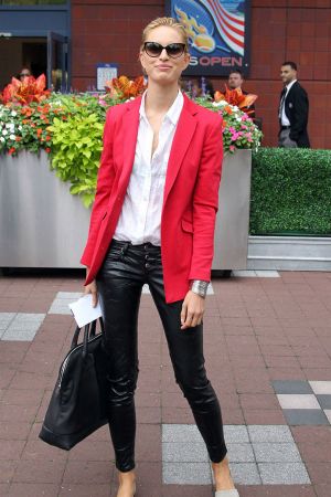 Karolina Kurkova watch the Women’s final of the US Open