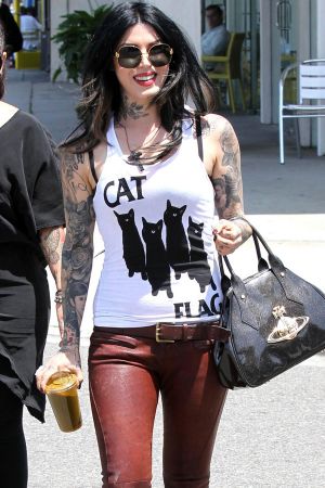 Kat Von D out for smoothies