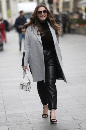 Kelly Brook leather style trends - Leather Celebrities