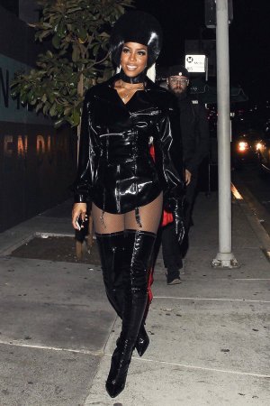 Kelly Rowland attends a Halloween party