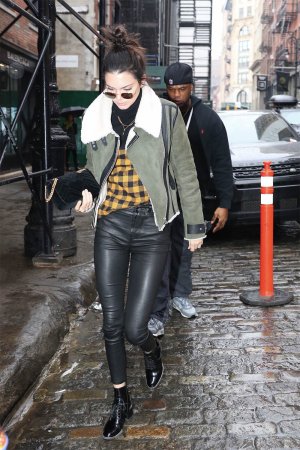 Kendall Jenner shopping in NYC