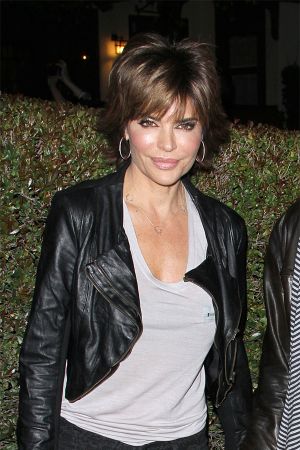 Lisa Rinna at Shamless Season 2 Premiere Party in LA