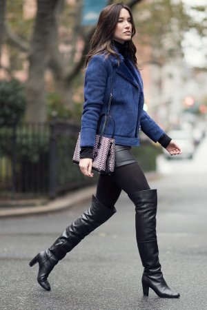 Melissa Bolono street style in the streets of Manhattan