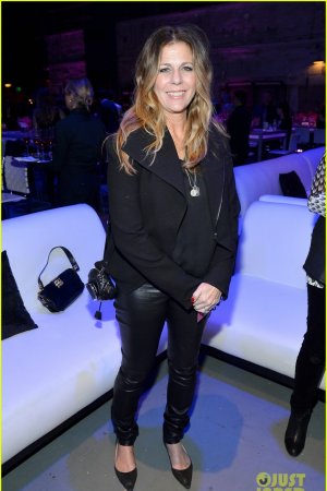 Rita Wilson at the St. John’s Health Center’s Power Of Pink Fundraiser