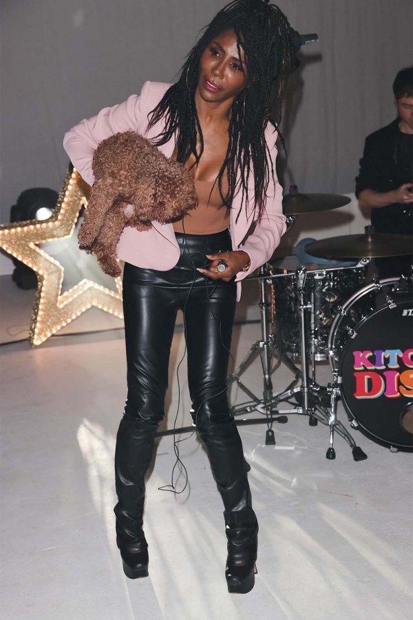 Sinitta seen at film rehearsals for New Years Day