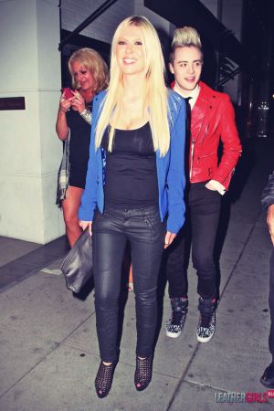 Tara Reid at Mr Chow restaurant