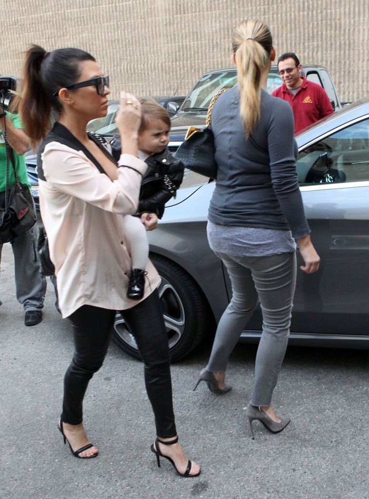 Kim Kardashian and Kourtney Kardashian take their kids to lunch