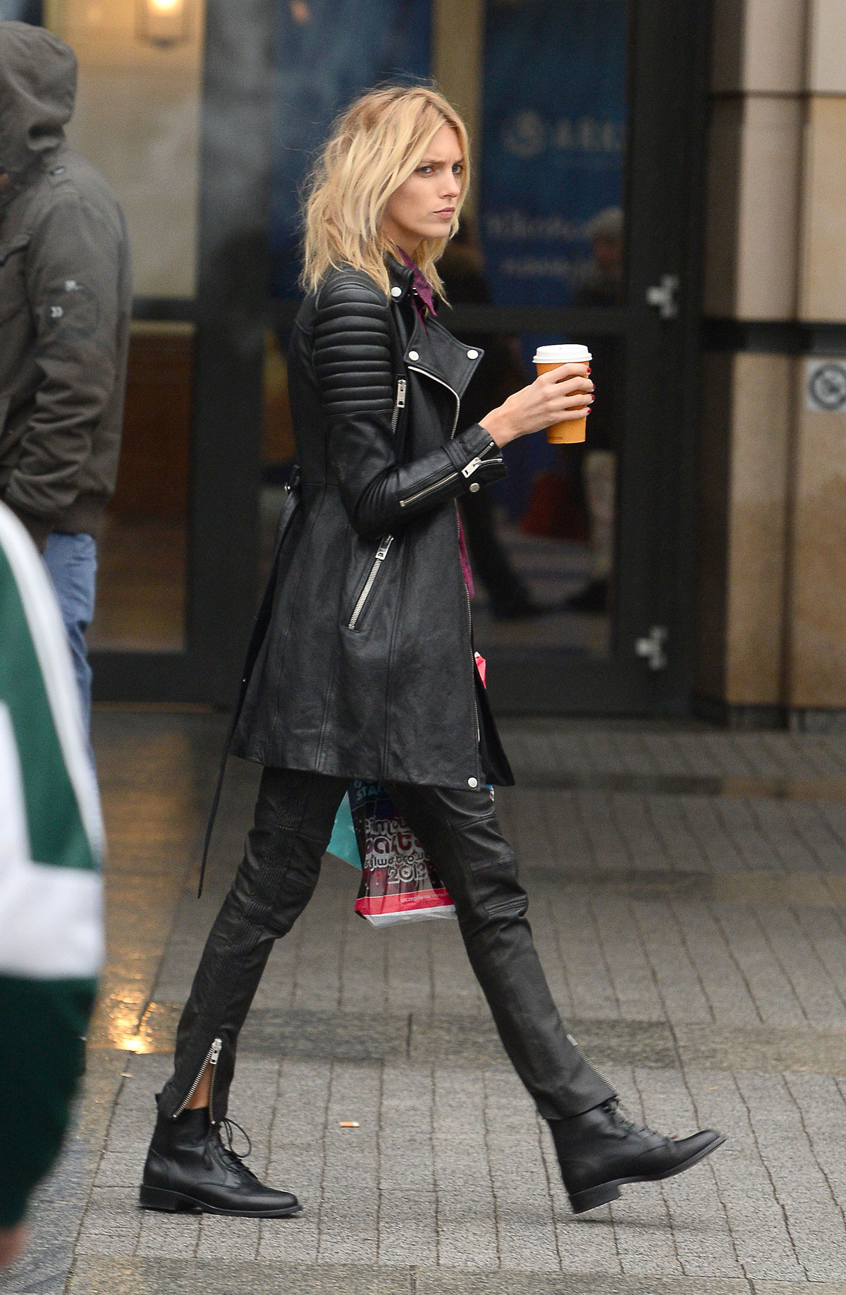 Anja Rubik Christmas shopping in Warsaw