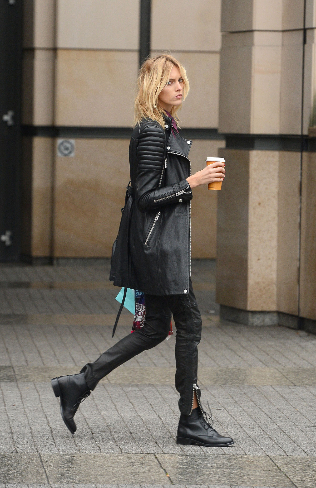 Anja Rubik Christmas shopping in Warsaw