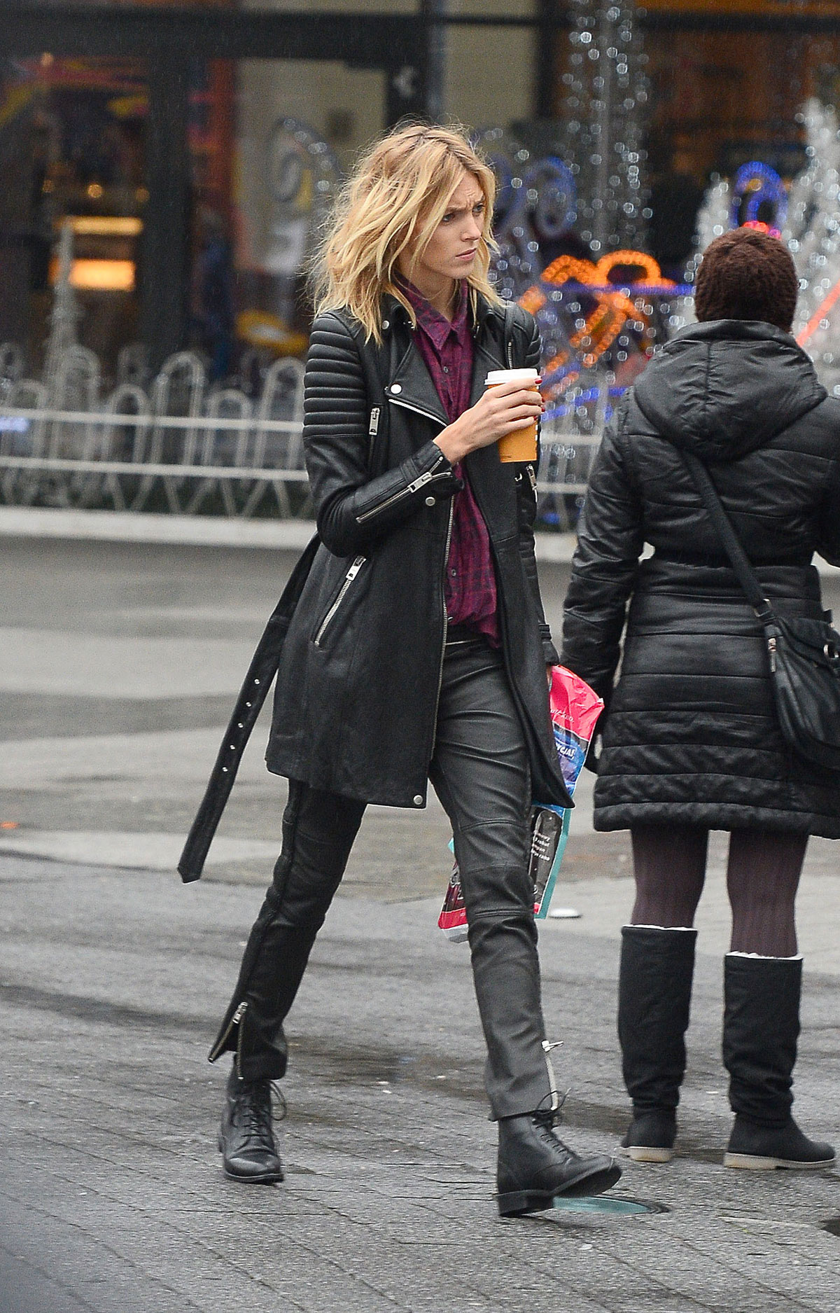 Anja Rubik Christmas shopping in Warsaw