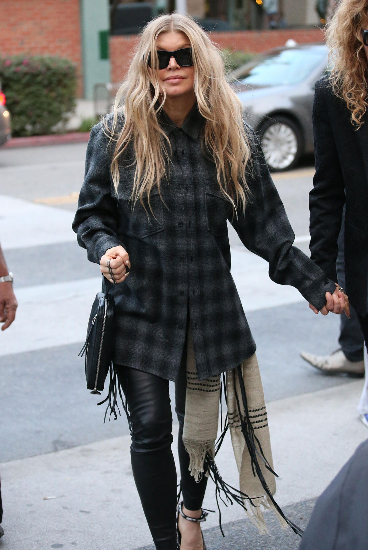 Fergie shopping In Beverly Hills