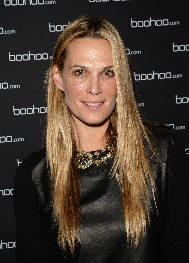 Actress Molly Sims attends the BOOHOO.com #CRAZYINBOOHOO VIP viewing party