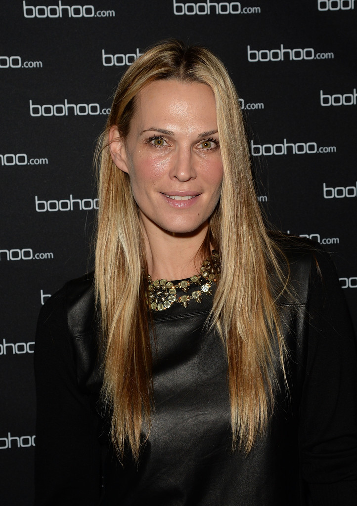 Actress Molly Sims attends the BOOHOO.com #CRAZYINBOOHOO VIP viewing party