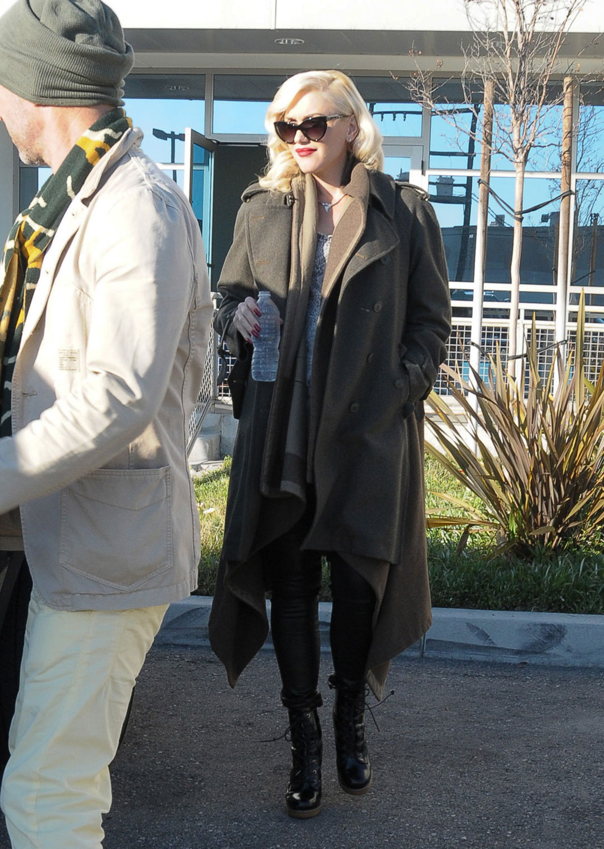 Gwen Stefani runs errands in LA