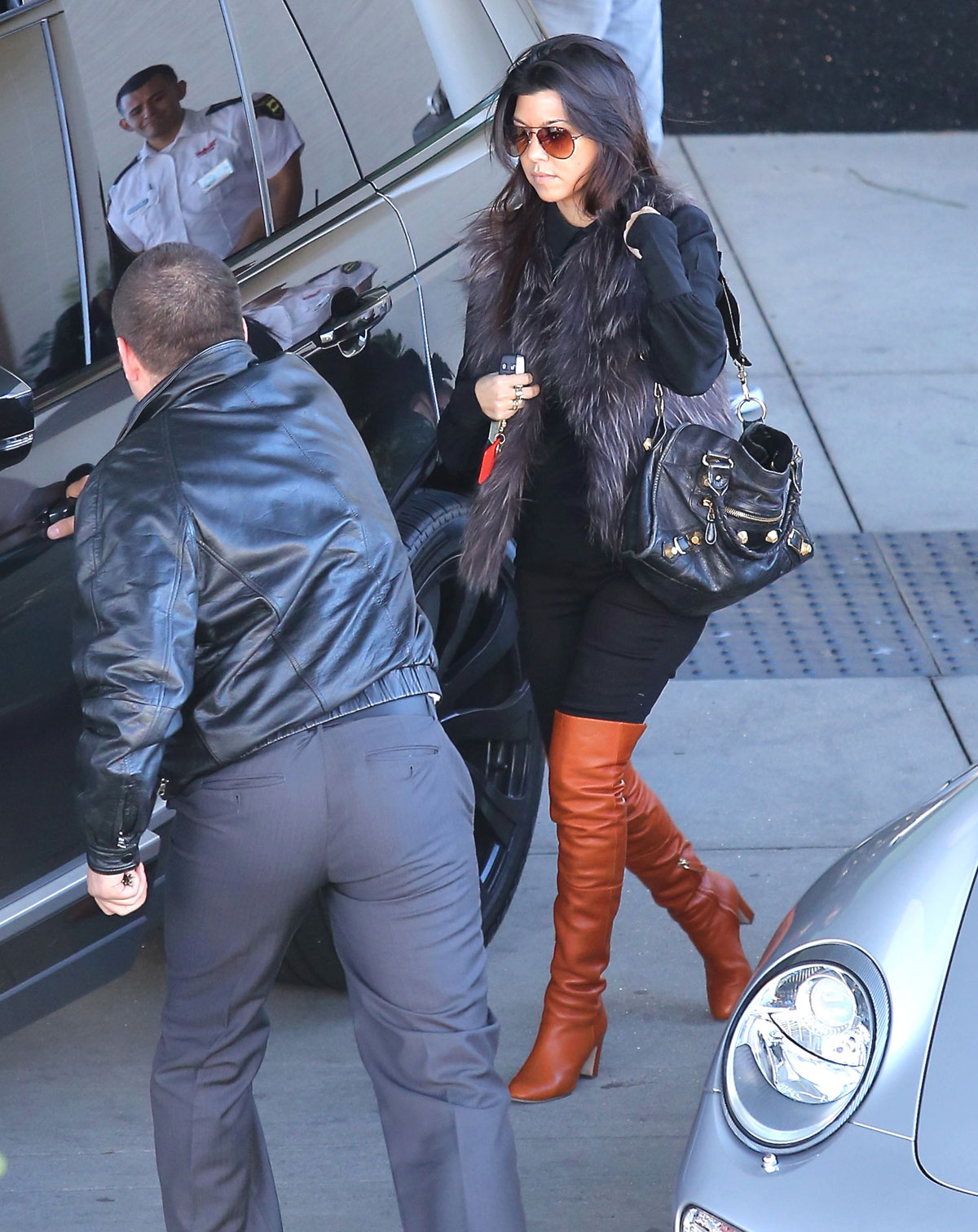 Kourtney Kardashian shopping in Topanga Canyon