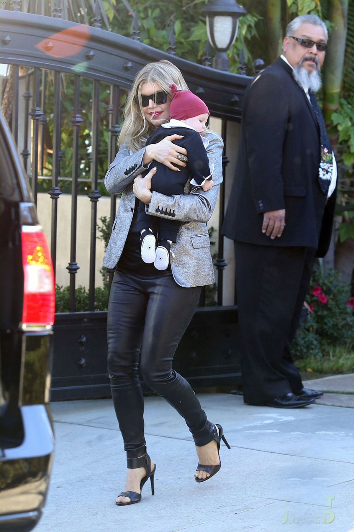 Fergie heads to a Christmas Day family gathering