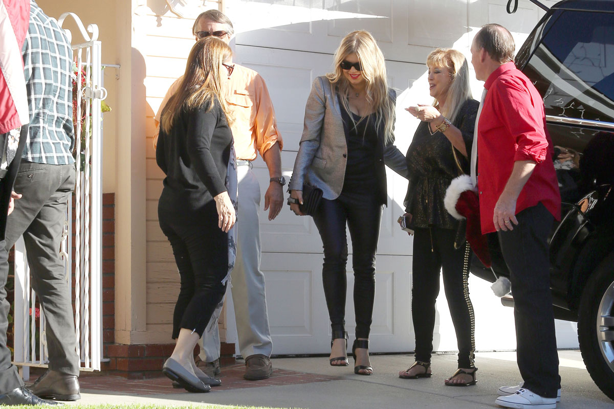 Fergie heads to a Christmas Day family gathering