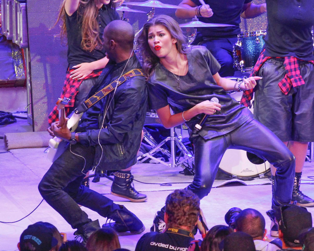 Zendaya Coleman performs at AMP Radio’s Toys For Teens drive