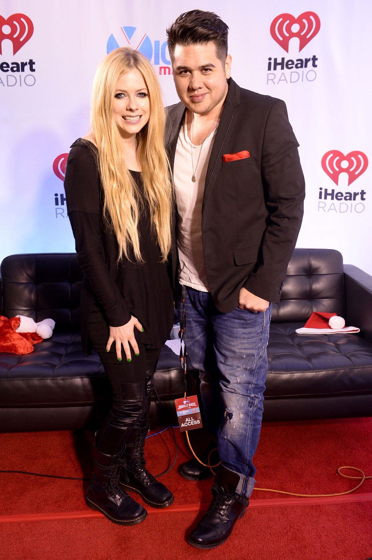 Avril Lavigne performs at Y100 Jingle Ball