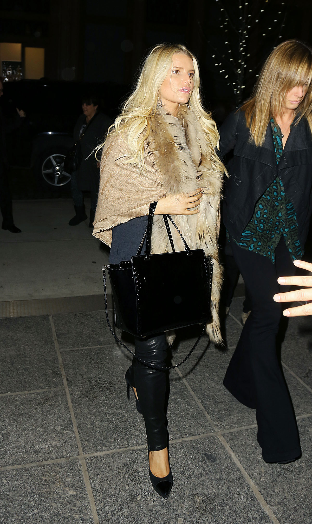 Jessica Simpson arriving on a flight at JFK Airport