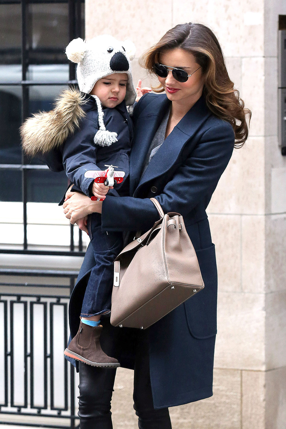 Miranda Kerr leaving Bloom’s house in leather pants