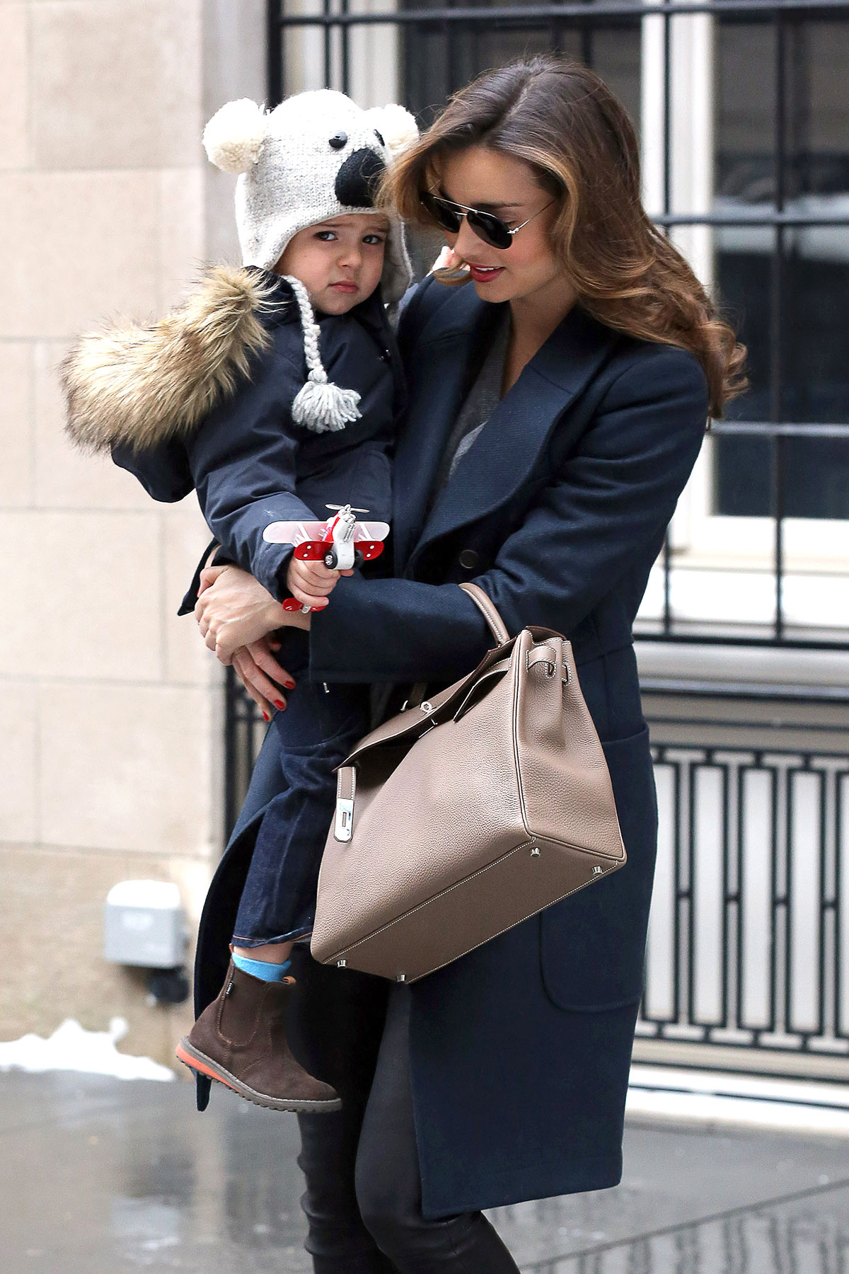 Miranda Kerr leaving Bloom’s house in leather pants