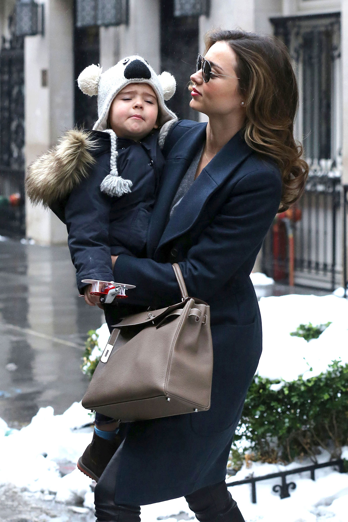 Miranda Kerr leaving Bloom’s house in leather pants