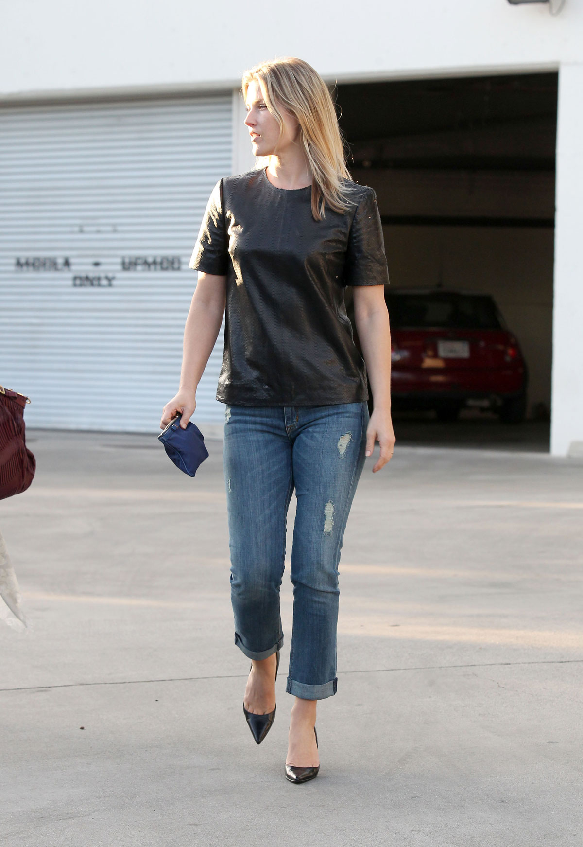 Ali Larter running some errands in Los Angeles