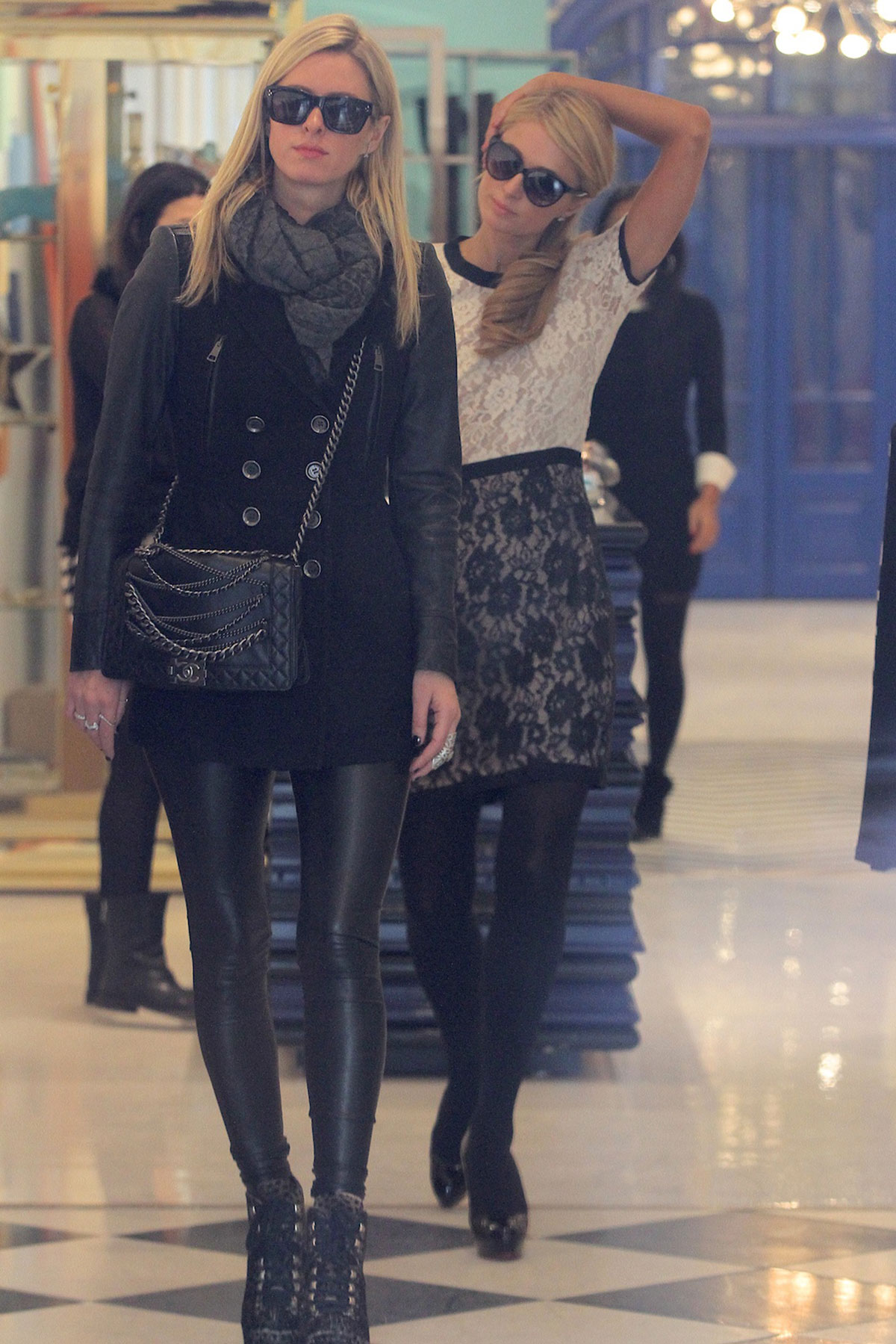 Paris and Nicky Hilton Shopping around the Meat Packing District (part1)