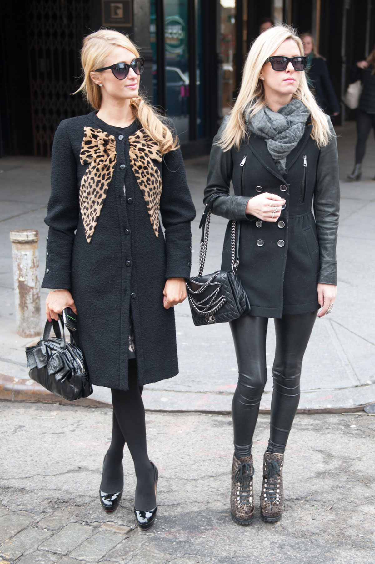 Paris and Nicky Hilton Shopping around the Meat Packing District (part1)