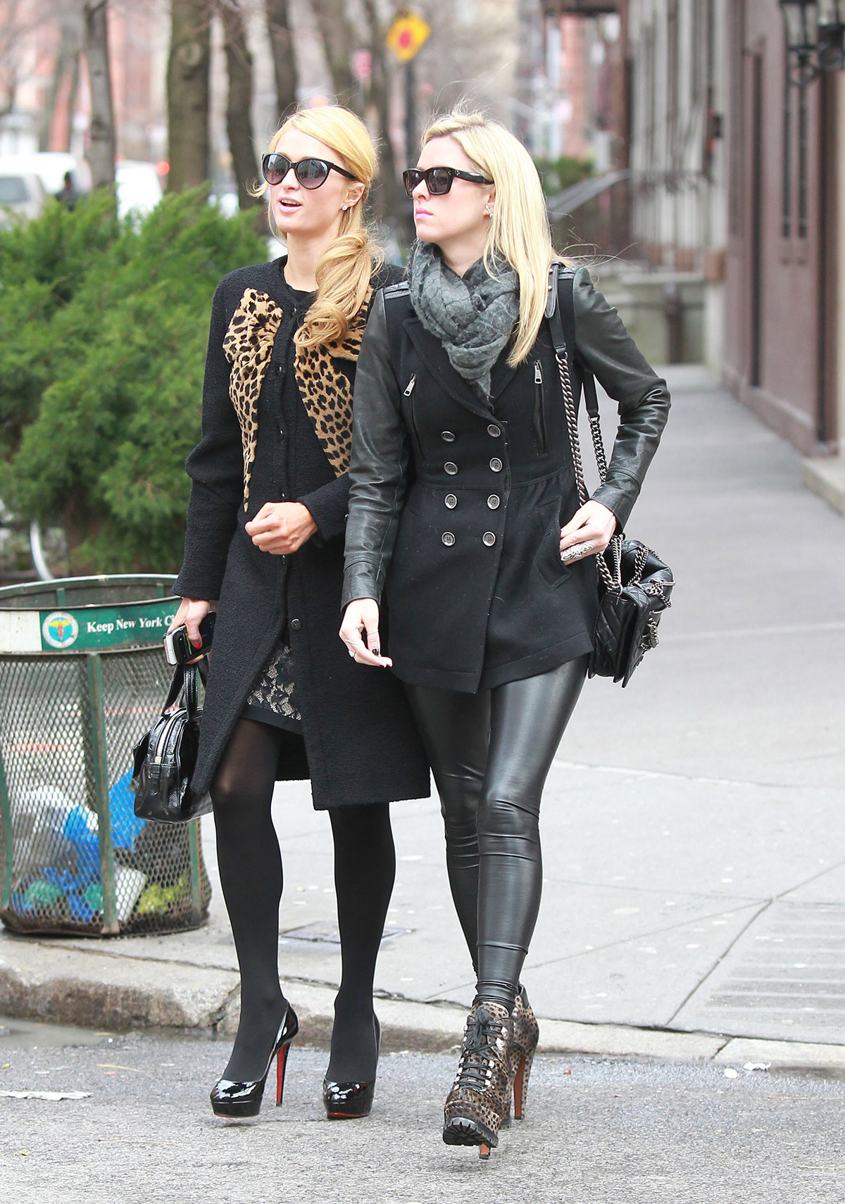 Paris and Nicky Hilton Shopping around the Meat Packing District (part2)