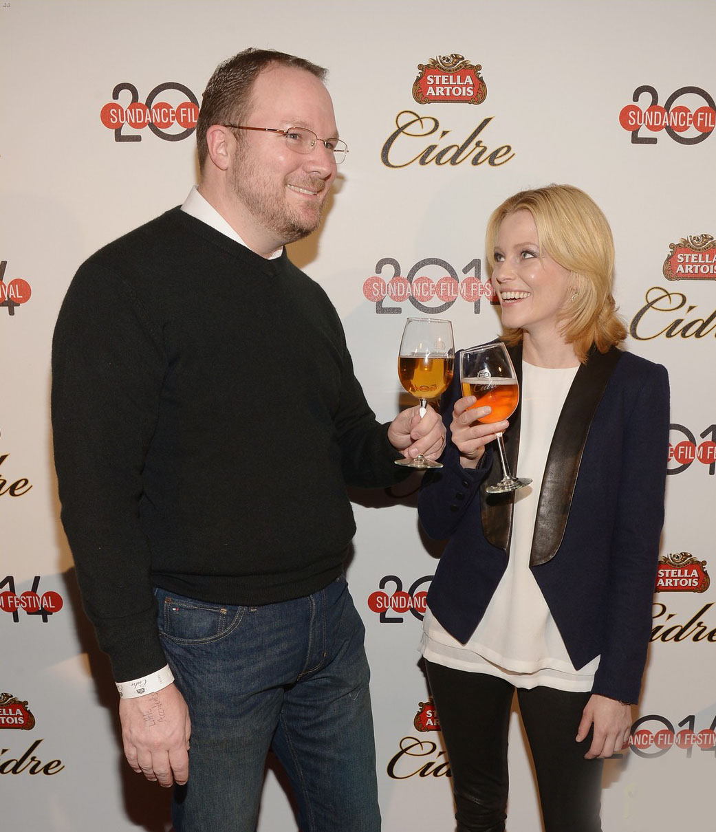 Elizabeth Banks keeps it chic while attending the Stella Artois Cidre National Launch Party