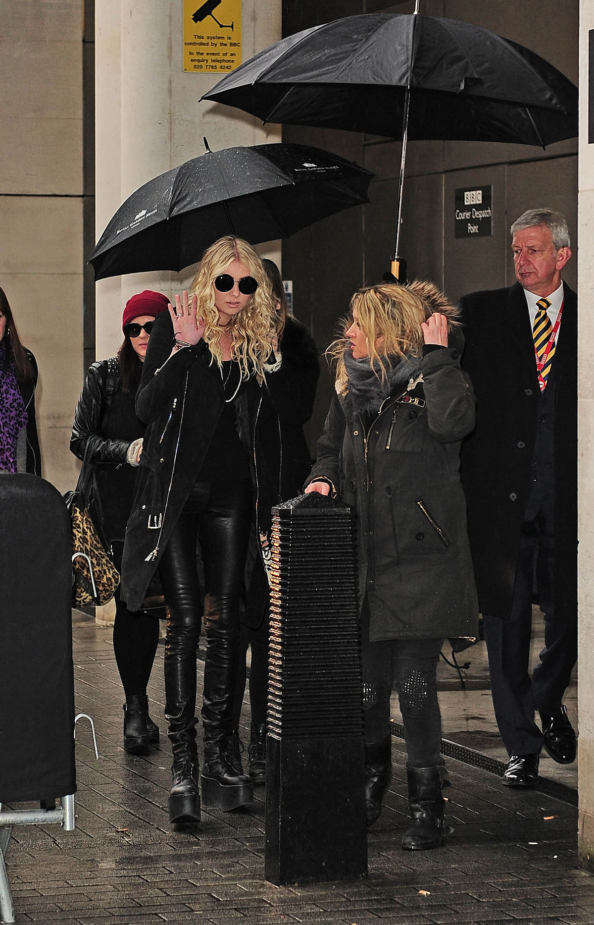 Taylor Momsen arriving at BBC Radio 1 studios