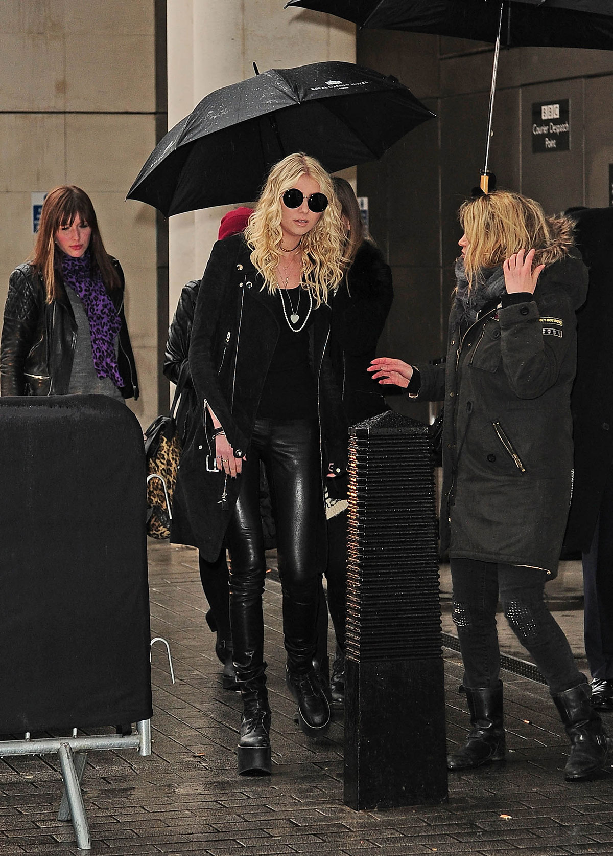 Taylor Momsen arriving at BBC Radio 1 studios