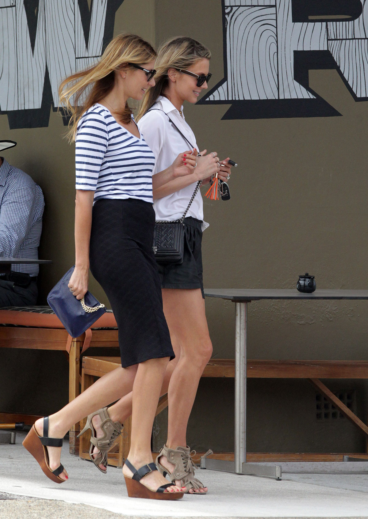 Jennifer Hawkins leaves lunch in Sydney