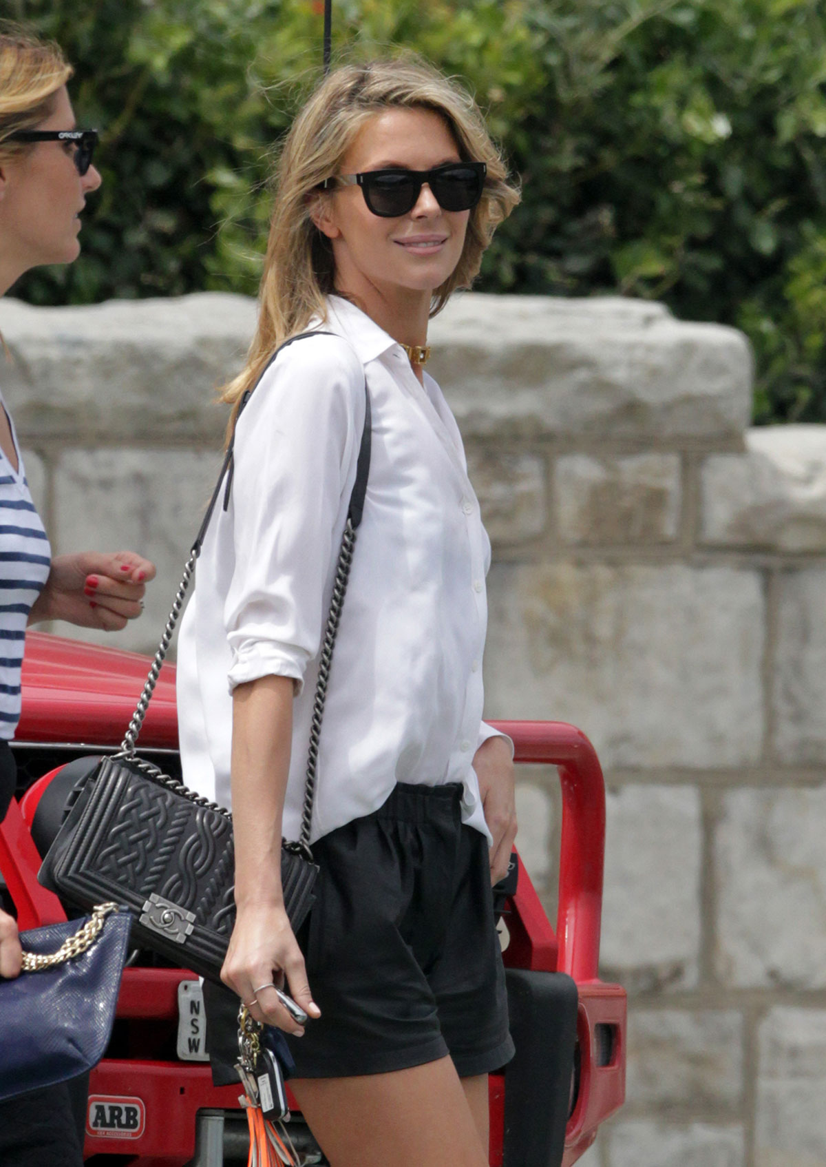 Jennifer Hawkins leaves lunch in Sydney