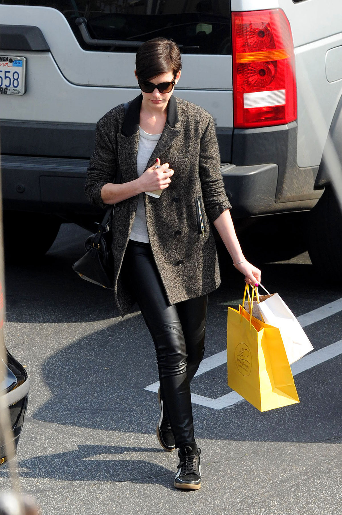 Anne Hathaway shops and lunches at the Brentwood Country Mart