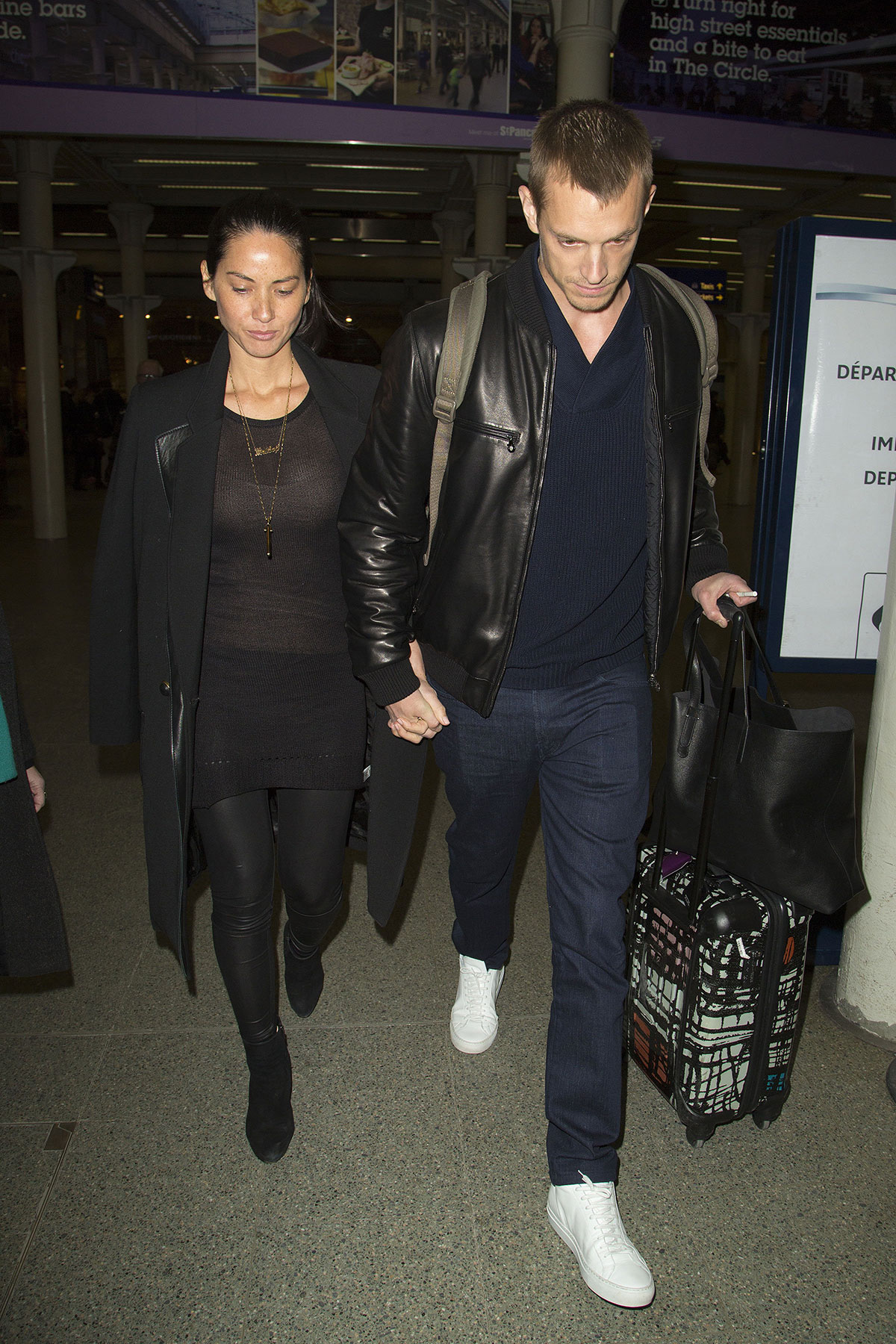 Olivia Munn arrive at Kings Cross in London