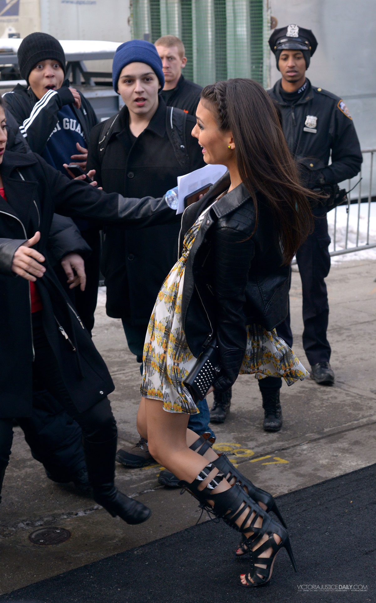 Victoria Justice leaving RM Fashion Show