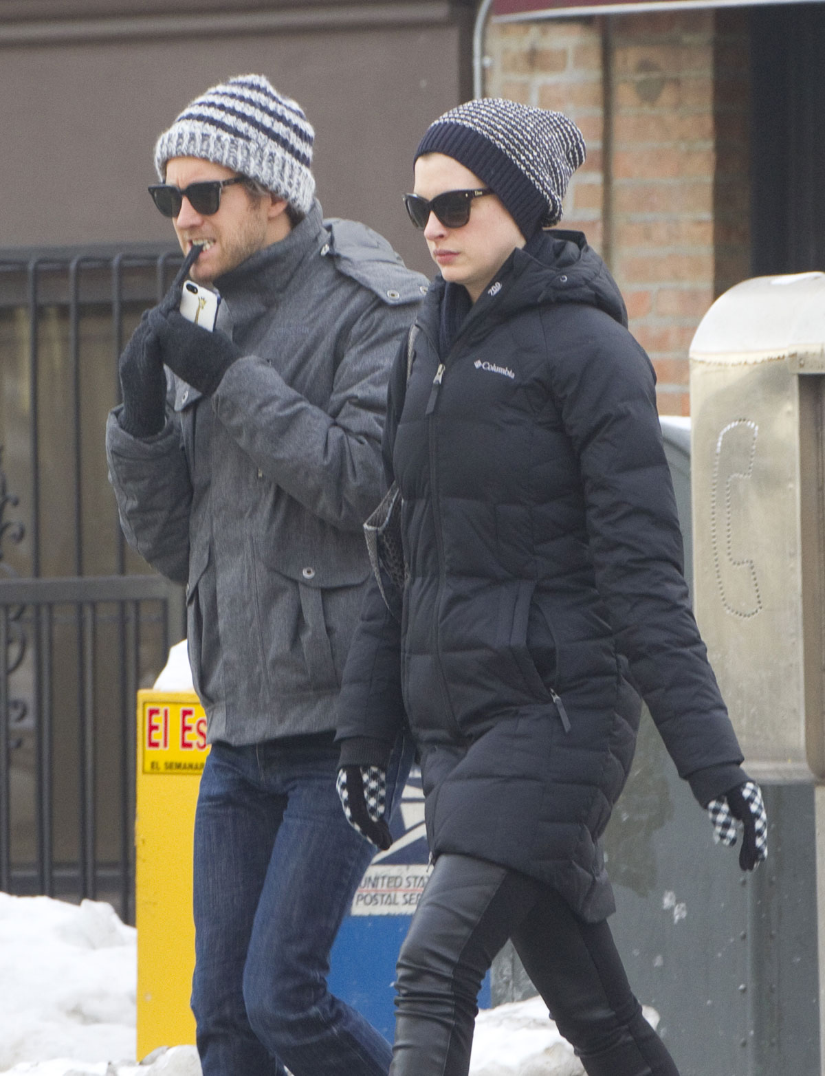 Anne Hathaway wraps up for brunch and shopping in Brooklyn