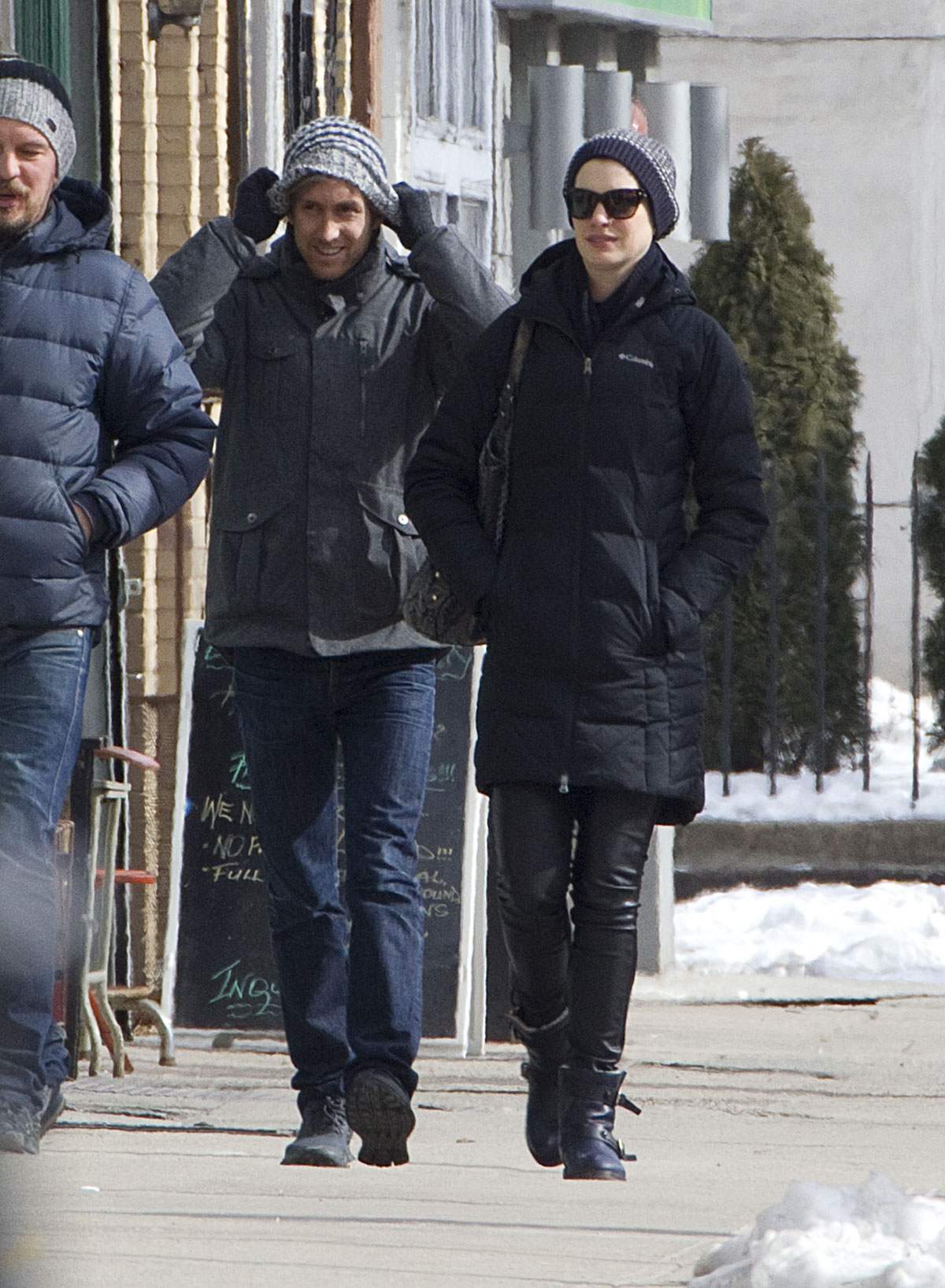 Anne Hathaway wraps up for brunch and shopping in Brooklyn