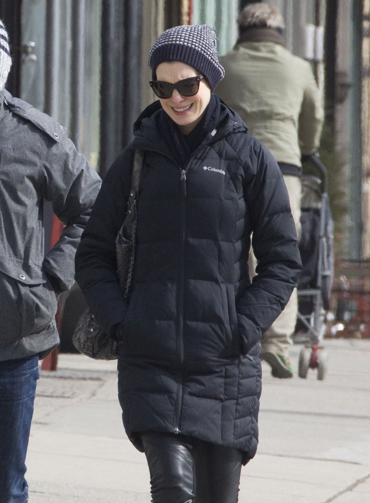 Anne Hathaway wraps up for brunch and shopping in Brooklyn