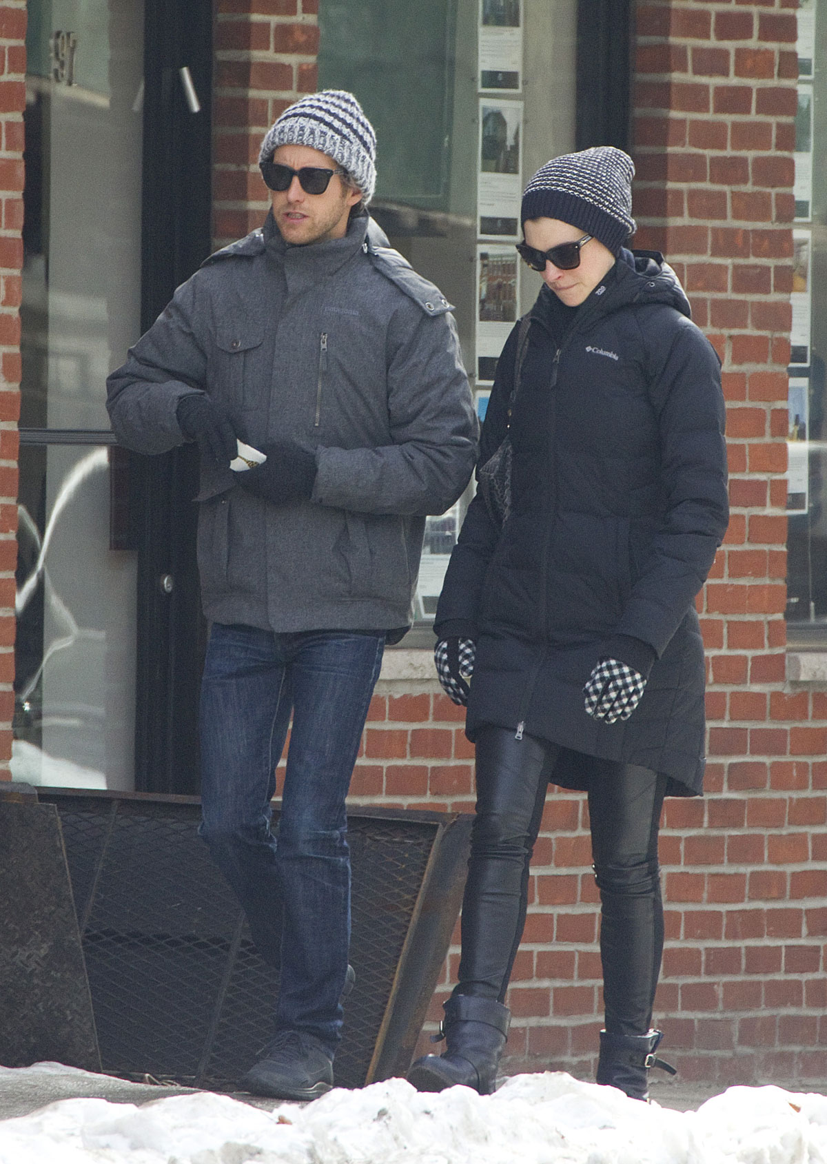 Anne Hathaway wraps up for brunch and shopping in Brooklyn