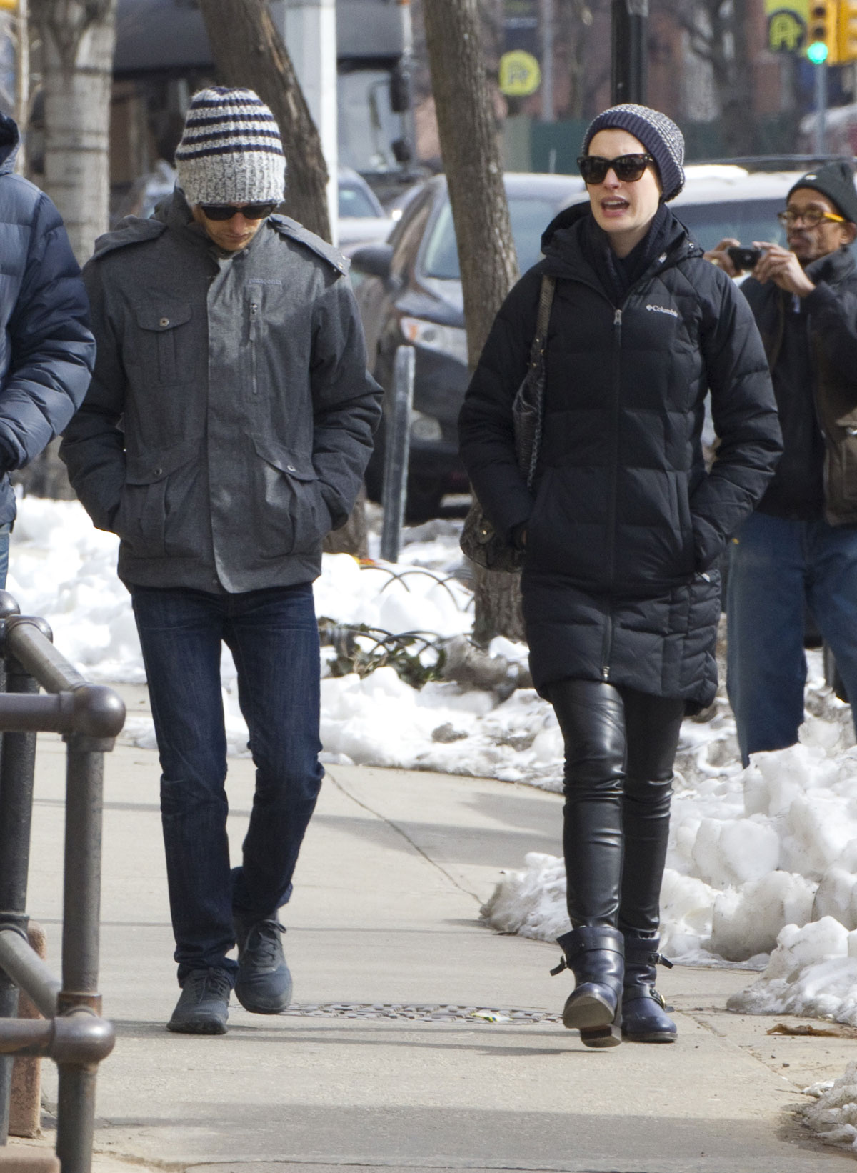 Anne Hathaway wraps up for brunch and shopping in Brooklyn